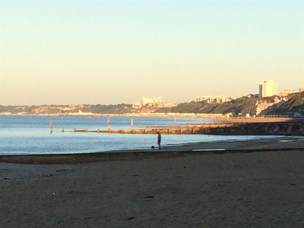 Southern Breeze Lodge - Adults Only Bournemouth Exteriér fotografie
